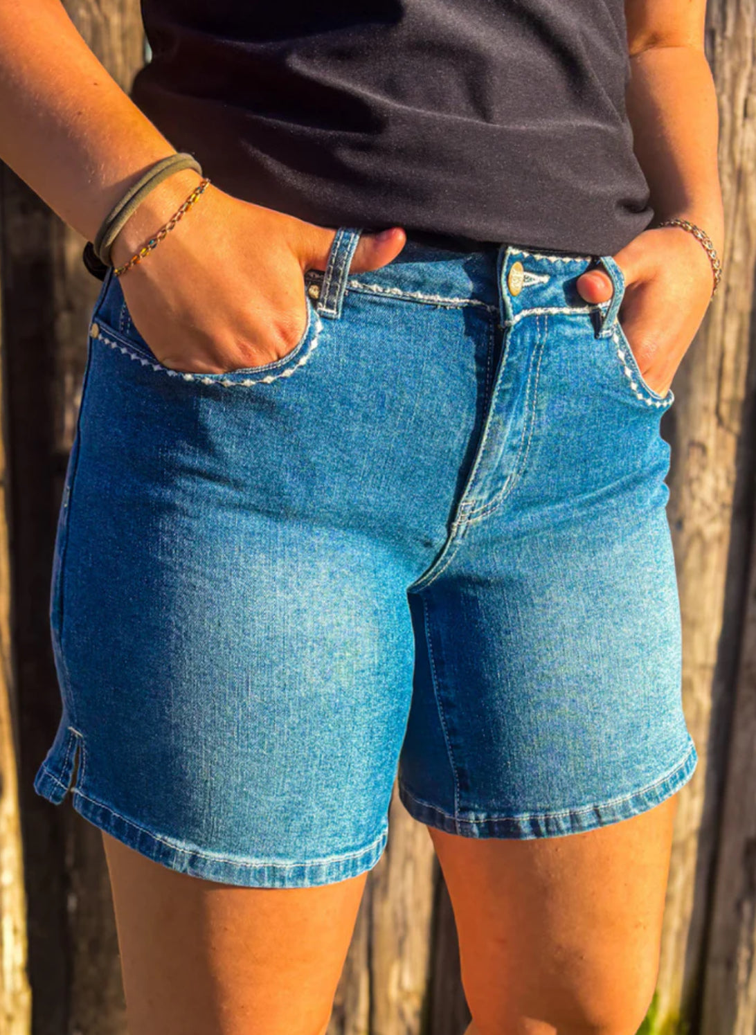 STITCHED DENIM SHORTS LONG