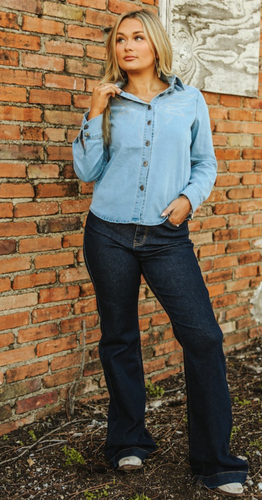 Dark Wash Mid Rise Trouser Jeans (31in Inseam)