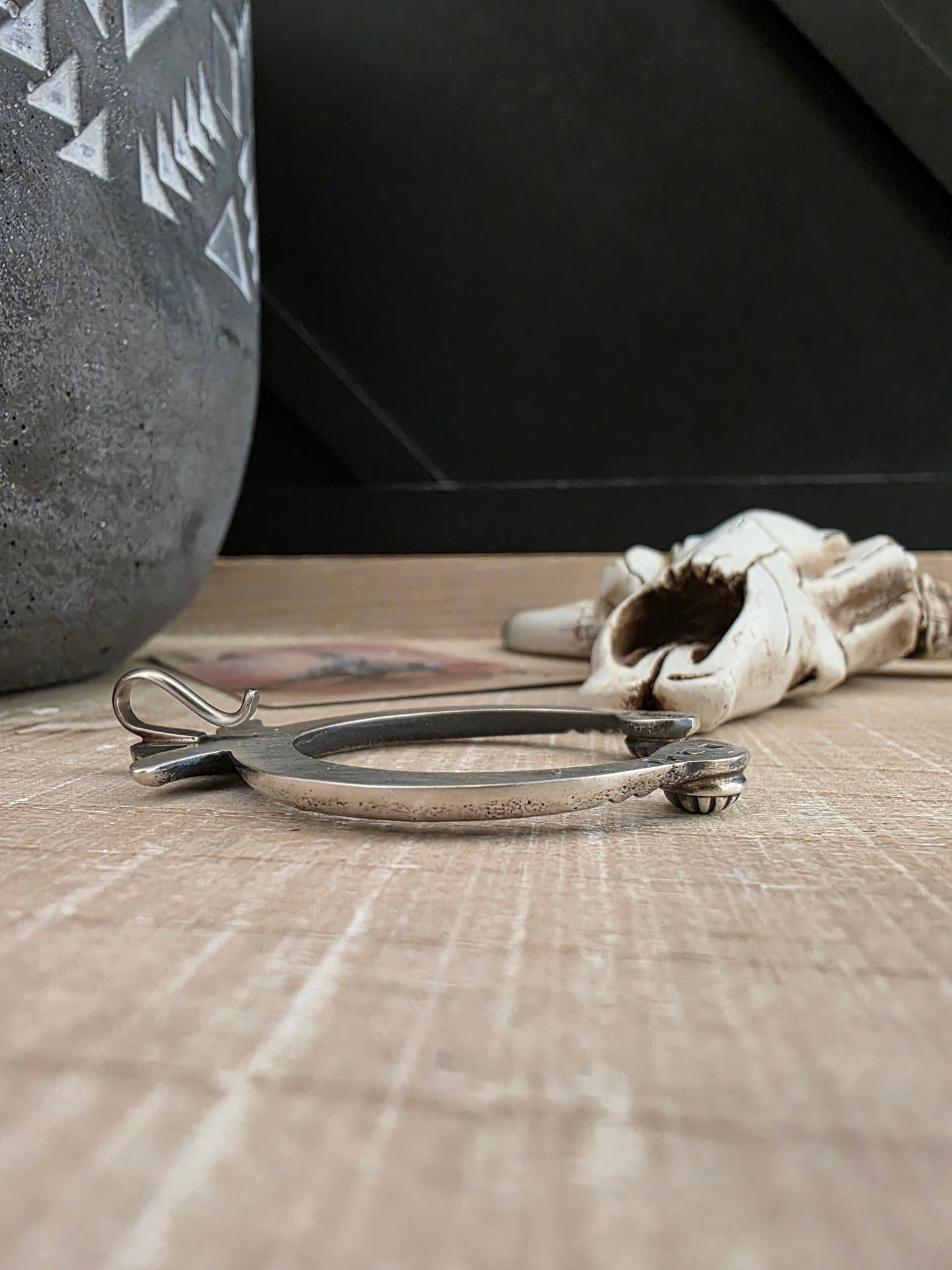 MARTHA CAYATINETO NAJA PENDANT