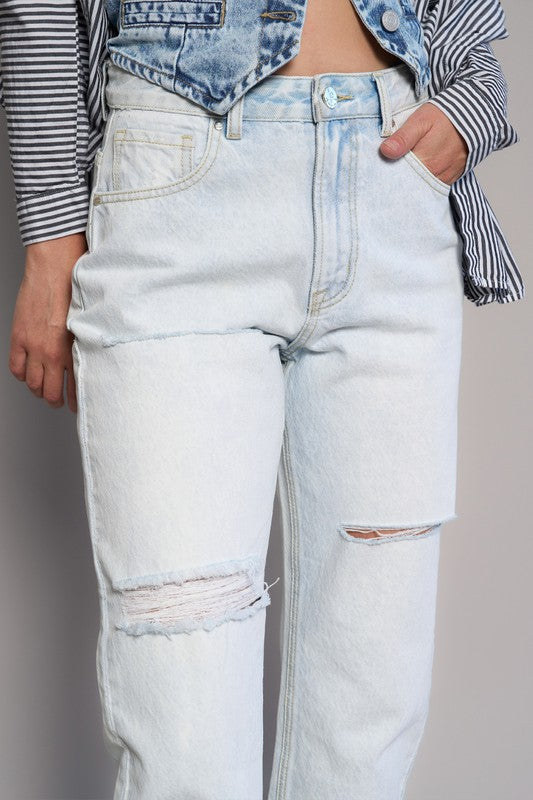 The Kinsley Straight Leg Jean