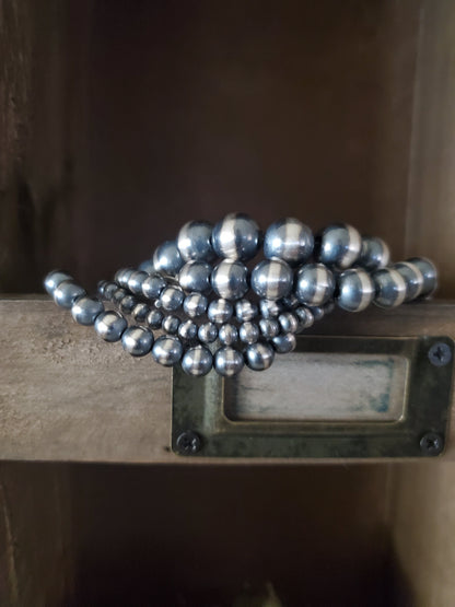8 MM NAVAJO PEARL BRACELET