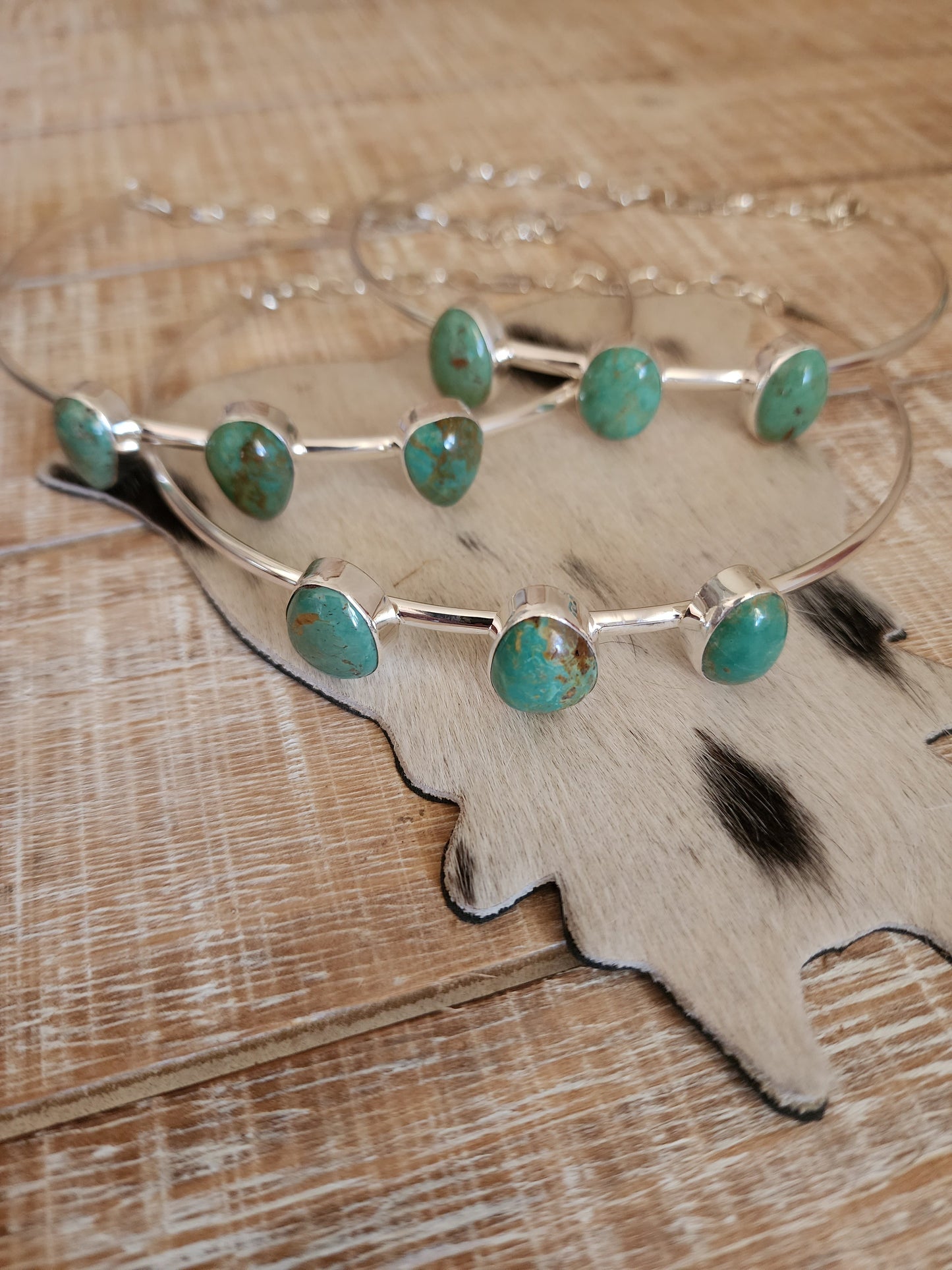 THREE STONE CHOKER