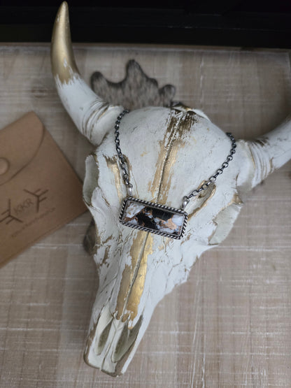 THE AUGUSTINE LARGO WHITE BUFFALO AND BRONZE LARGE BAR NECKLACE