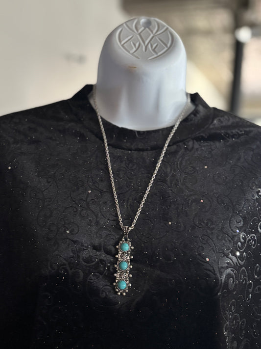 TINSLEY TURQUOISE SILVERTONE NECKLACE