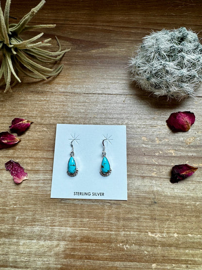 Dangle kingman turquoise earrings