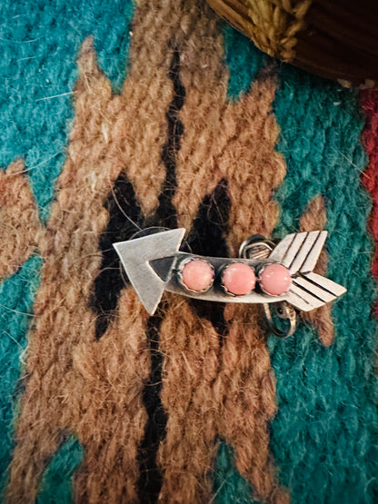 Navajo Queen Pink Conch & Sterling Silver Arrow Earring