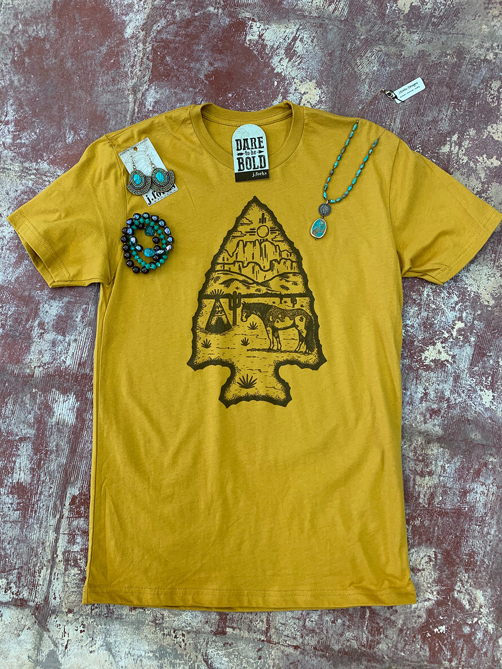 1087 Arrowhead Tee