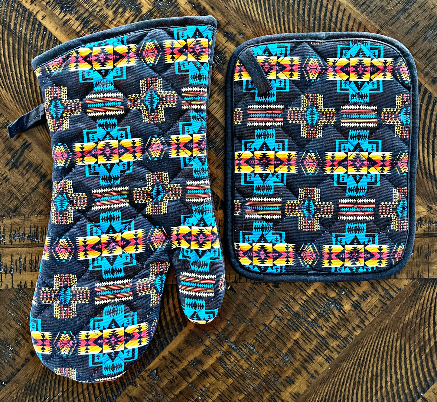 Blue/Black Southwest Oven Mitt Set