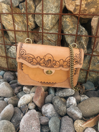 The Maddog Leather Clancy Purse