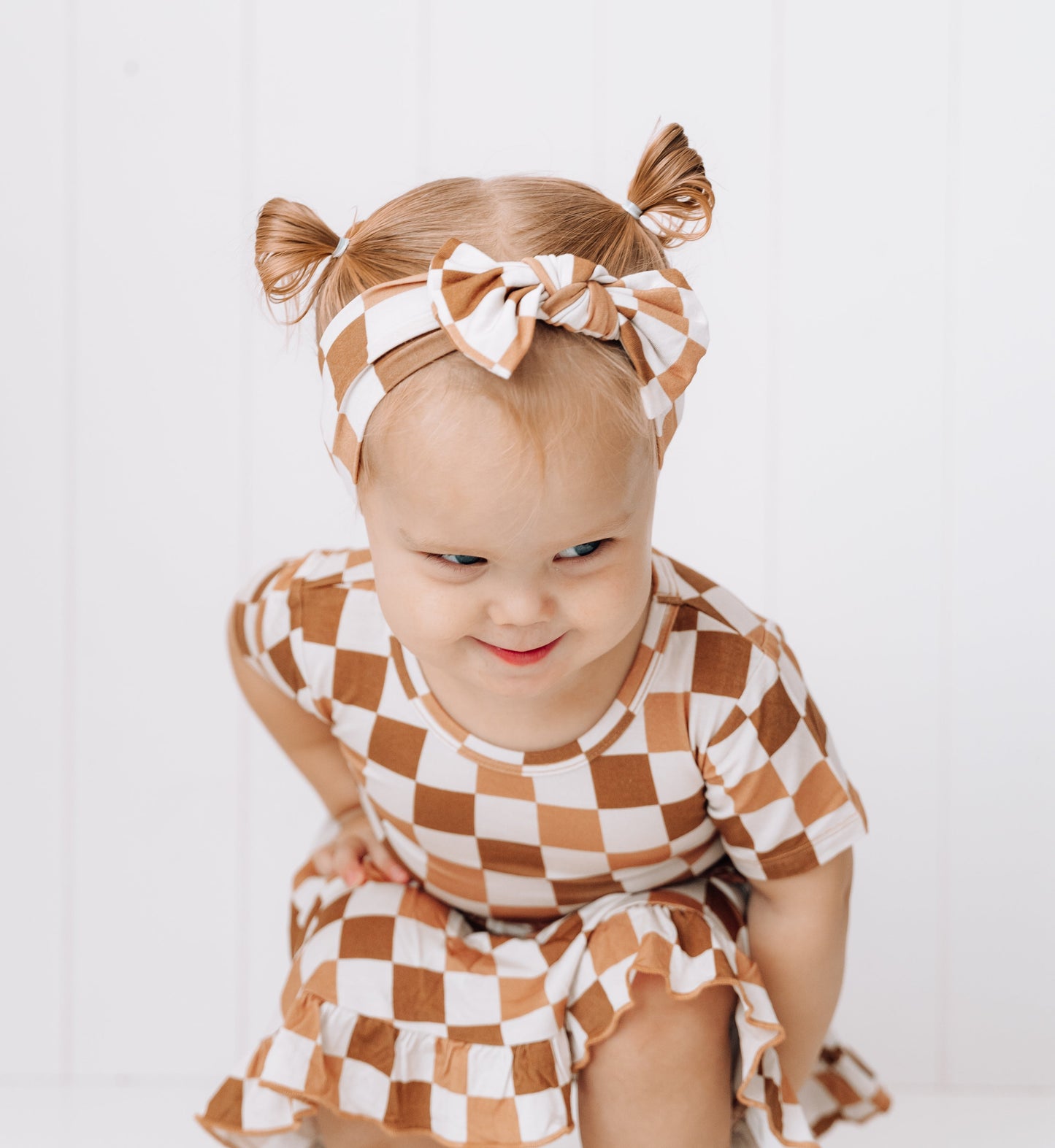 CHESTNUT CHECKERS DREAM BOW