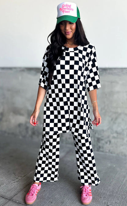 Checkered Round Neck Half Sleeve Top and Pants Set