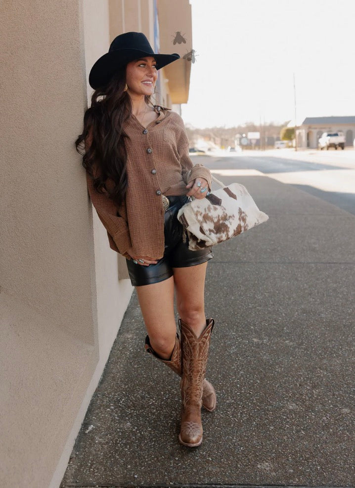 ACRES BUTTON UP *SADDLE