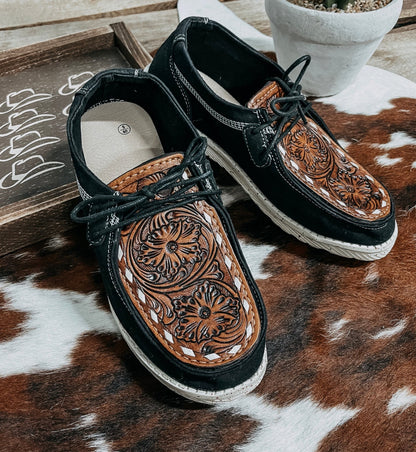 Slip on Tooled Leather Shoes-Black