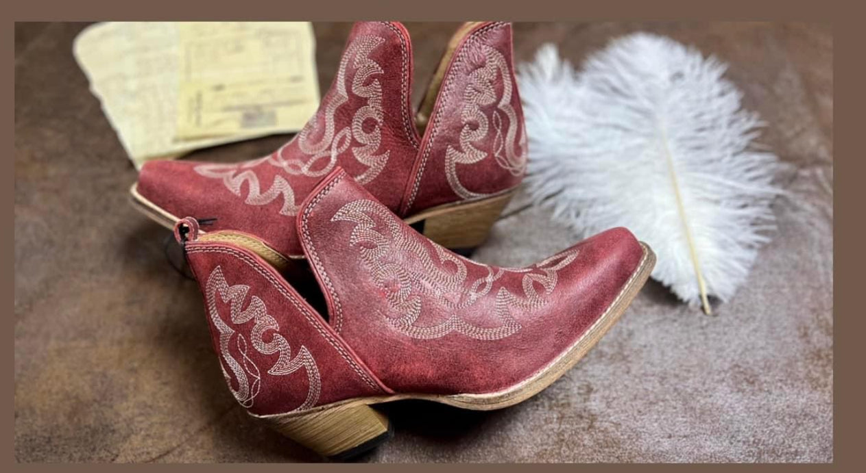 Maisie Stitched Leather Boots in Red