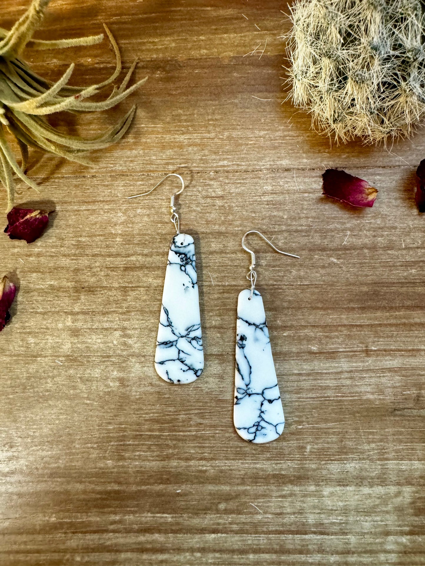 White block white tear drop earrings