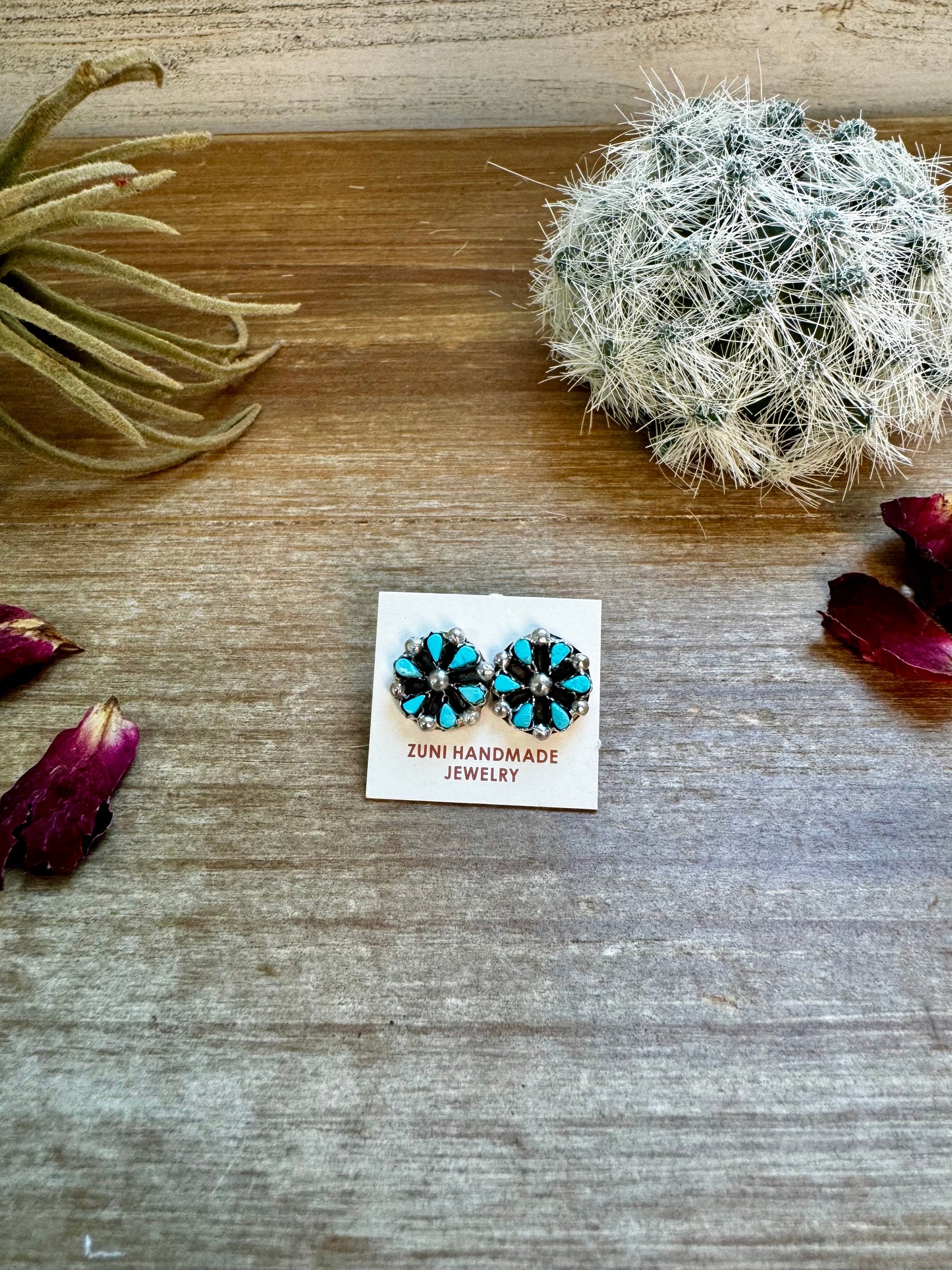 Mini flower stud blue turquoise earrings