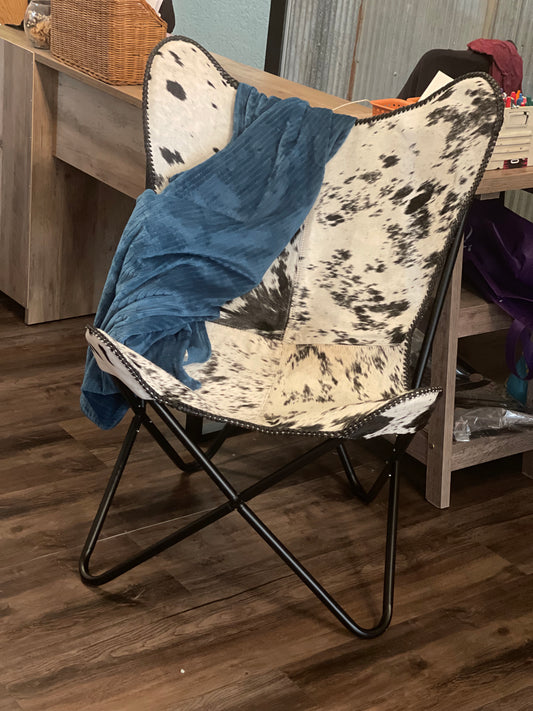 Black/White Cowhide Butterfly Chair