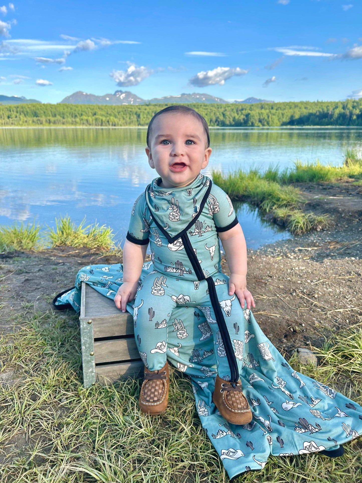 Teal Wild West Bamboo Short Sleeve Sleeper