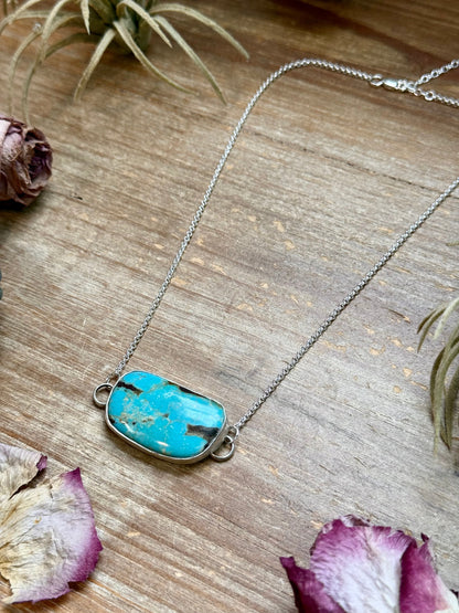 Sterling Silver Chain Necklace with Freeform Turquoise Pendant – 16”