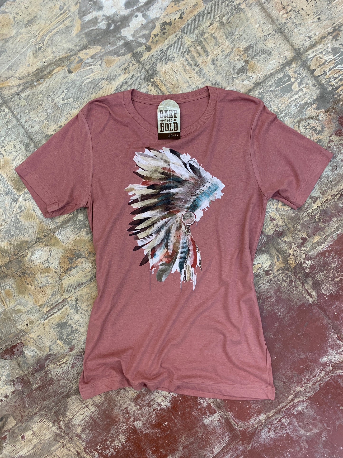 1381 Mauve Natural Headdress Tee