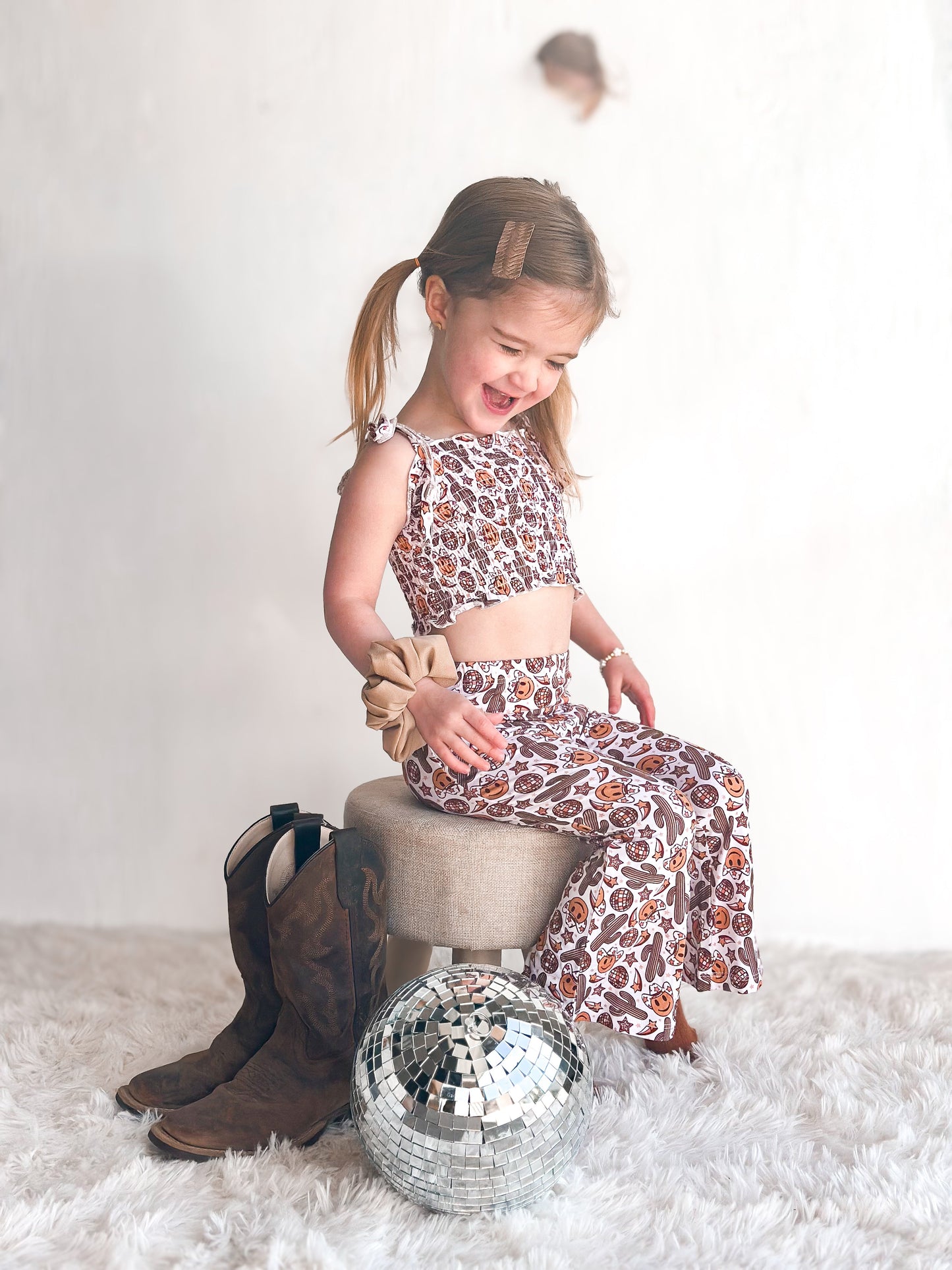 WESTERN DREAMZZZ DREAM SMOCKED FLARE SET