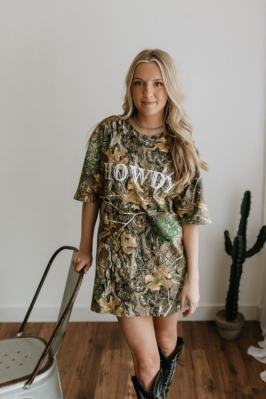 Howdy Tree Camo Graphic Tee