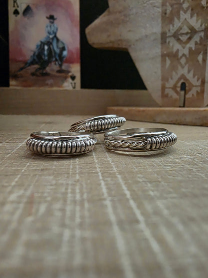 RICHARD MIKE STERLING SILVER COIL CUT RING