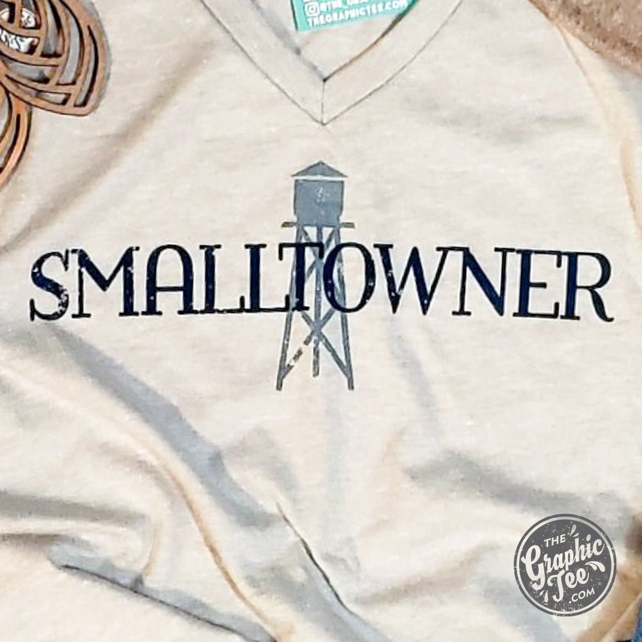 Smalltowner - Unisex V-Neck Tee