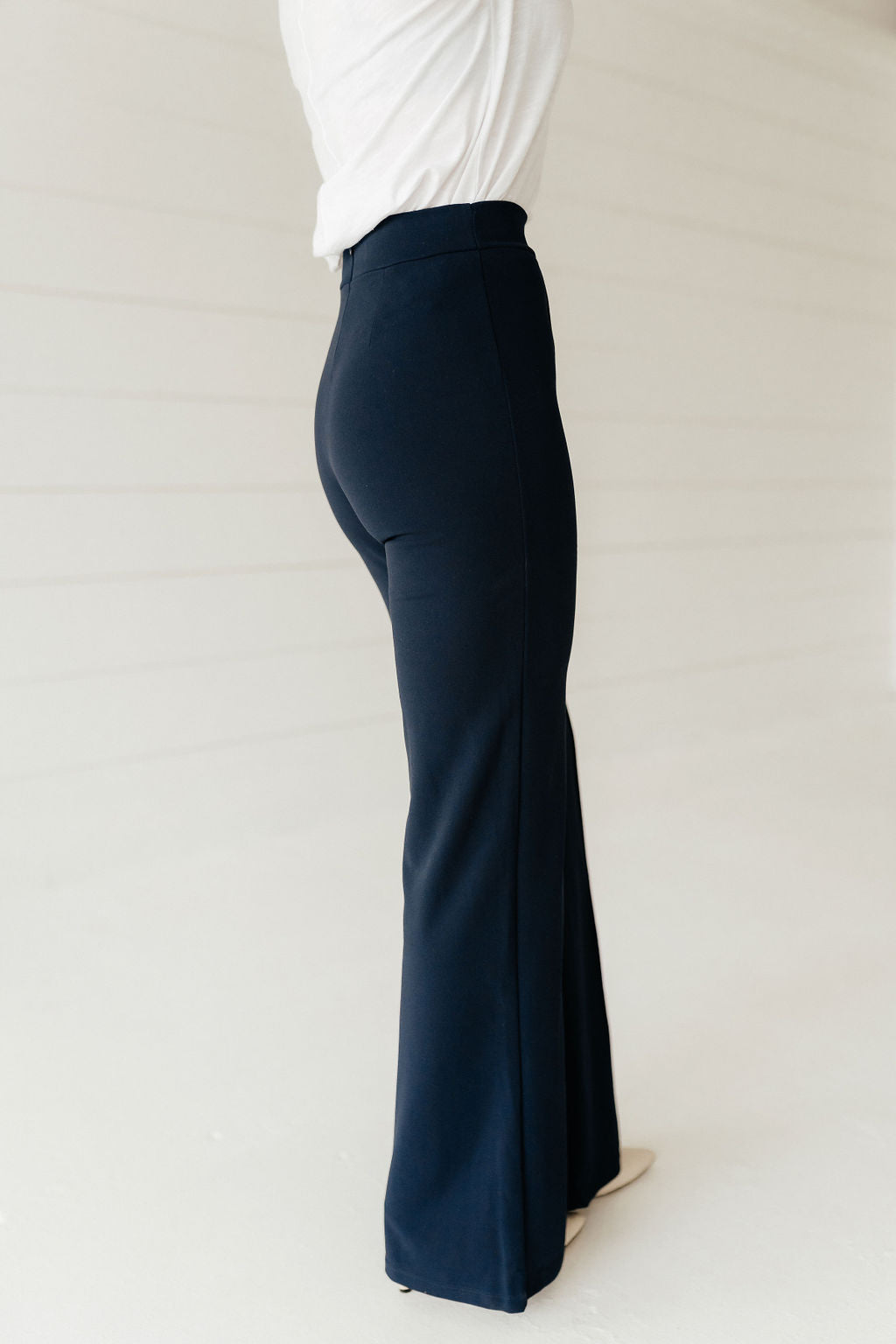 The Zoey Flare Trouser In Navy